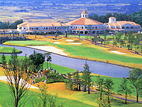ゴールデンレイクスカントリークラブの写真